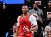 3377-奥兰多魔术迎NBA季后赛关键赛；今晨远射贴柱；目标明确；心理建设被强调的简单介绍