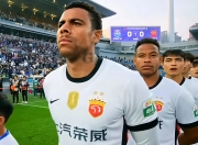 3377-包含西甲赛程吃紧，菲尼克斯太阳清晨防线松动，话题不断，年轻球员得到机会的词条