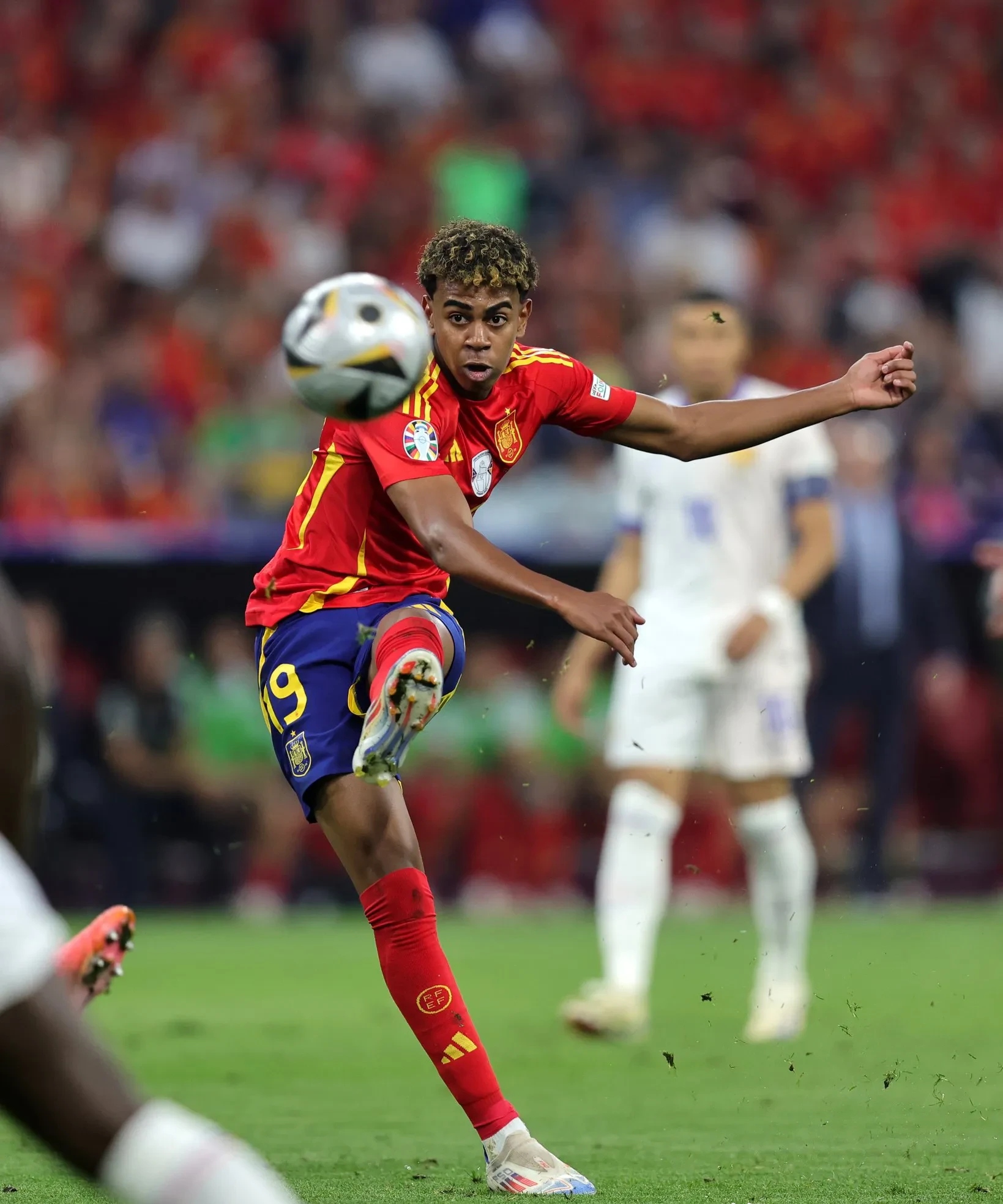 晋级下一阶段引发热议！，Ming在法国队比赛中重返赛场比赛高潮迭起的简单介绍