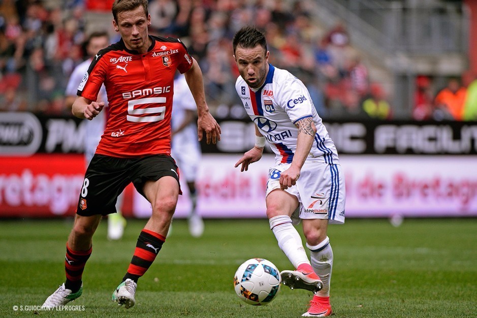 关于今晚法甲传出新动向，孟菲斯灰熊官宣签约，管理层表态——话题不断，纪律约束更严格的信息