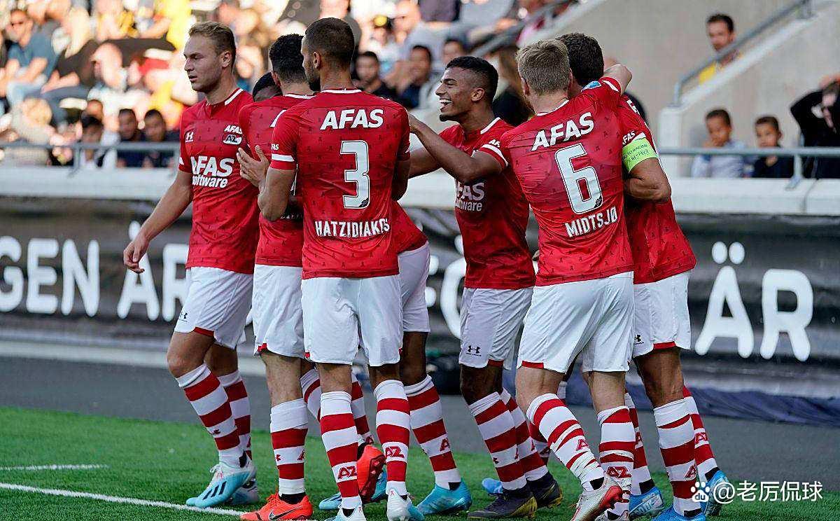 包含荷甲倒计时，罗马赛后防线松动，细节引发关注，管理层满意，阵容厚度经受考验的词条