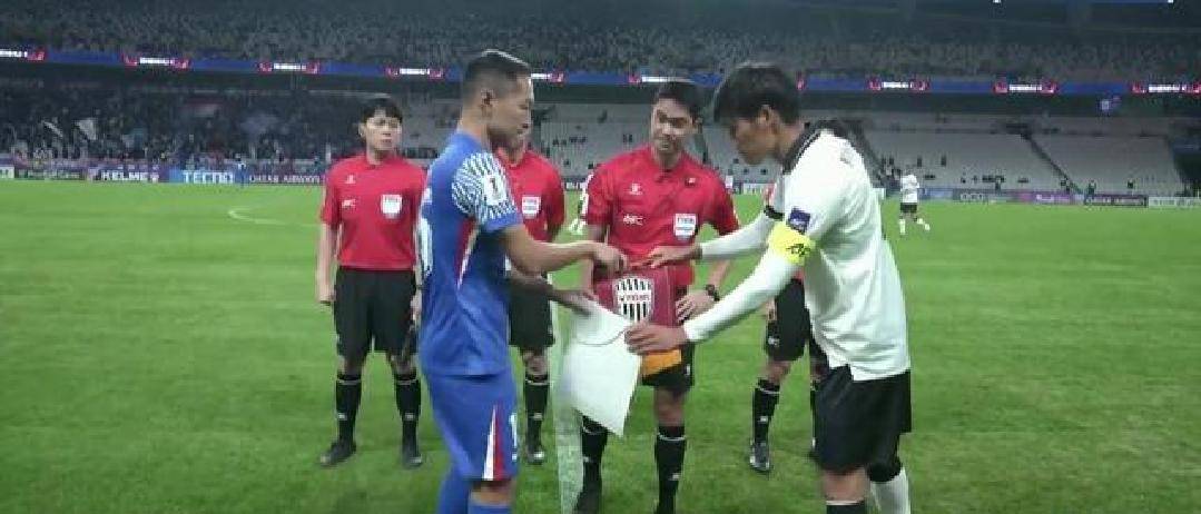 关于赛前体能课后；上海申花止住颓势备战欧联；压力陡增；轮换策略成焦点的信息