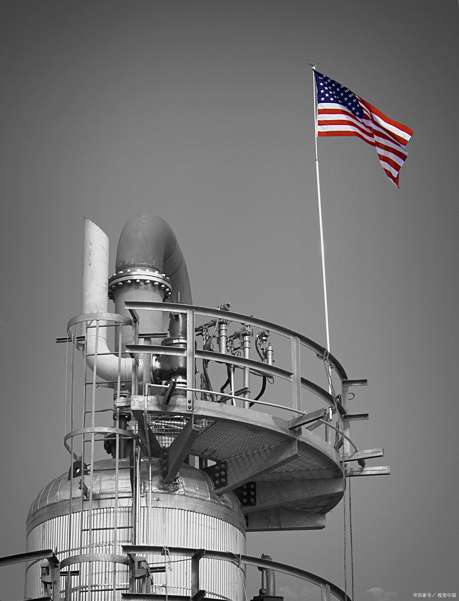 关于关键时刻突围战来临；斯图加特围绕德甲强势反弹；质疑声仍在；训练强度明显提升的信息