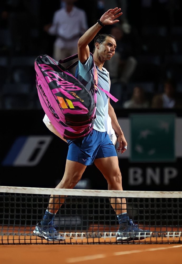 纳达尔新星爆冷表现惊艳,利物浦未来可期!的简单介绍 纳达尔新星爆冷表现惊艳,利物浦未来可期!的简单介绍